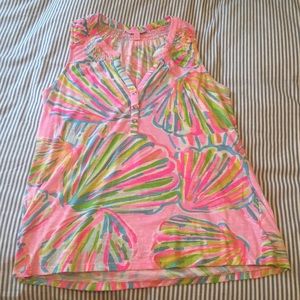 Lilly Pulitzer Medium Essie Top 🌺💖💖